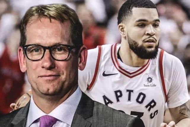 传球前的观 传球前的观