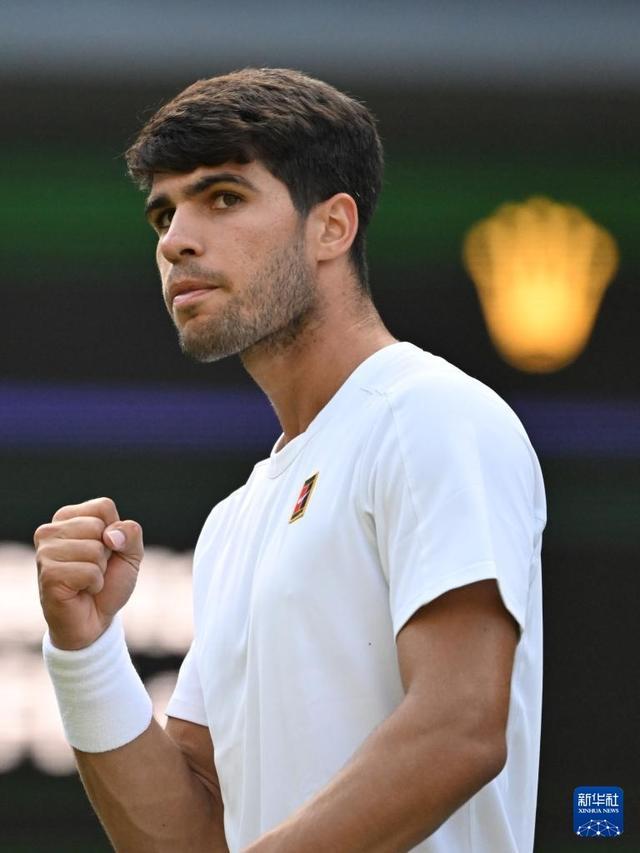 作和不懈奋 作和不懈奋