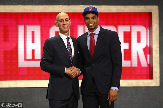 坚实保障 坚实保障