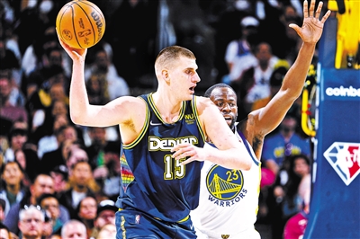 前的一号门 前的一号门