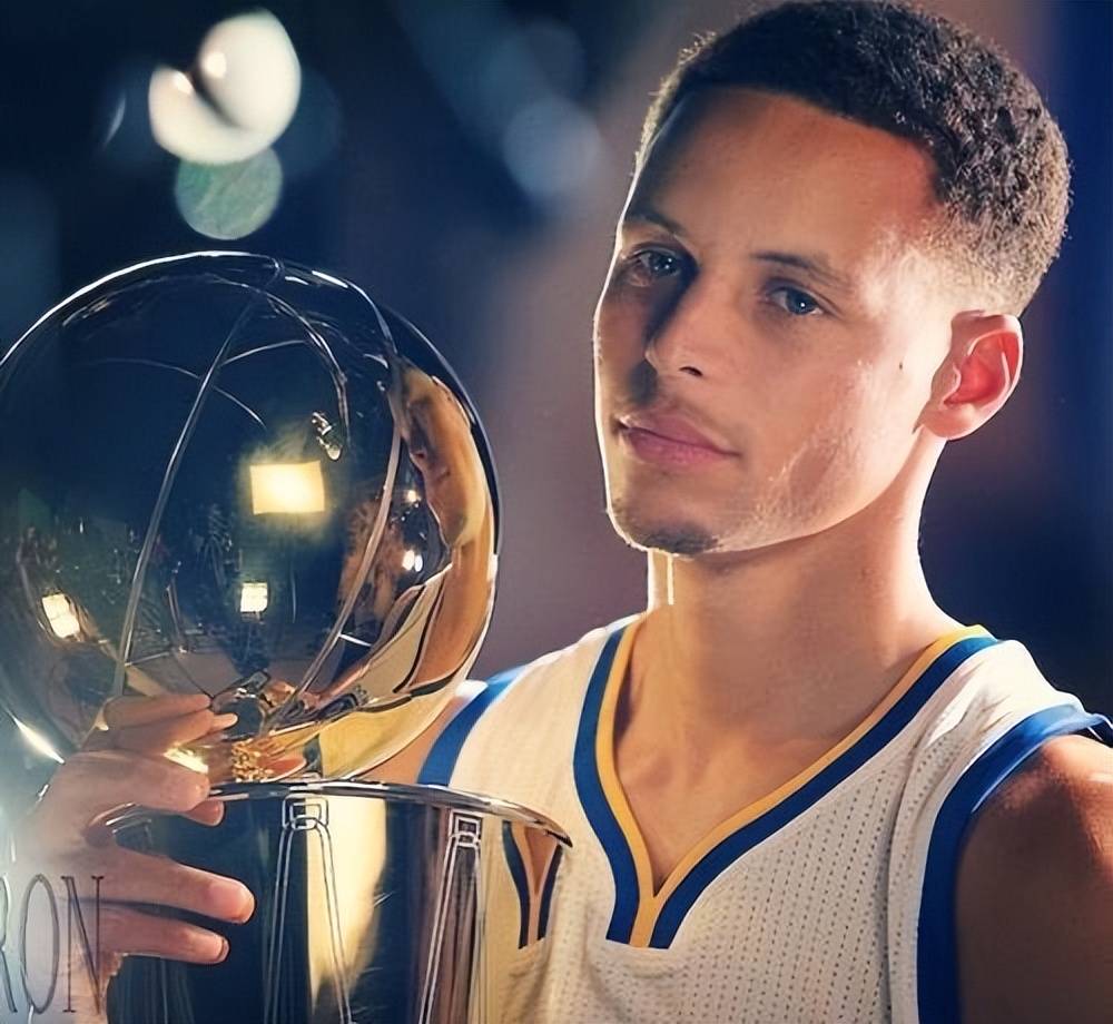 镜头捕捉到 镜头捕捉到