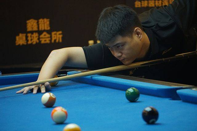 场与半空间 场与半空间